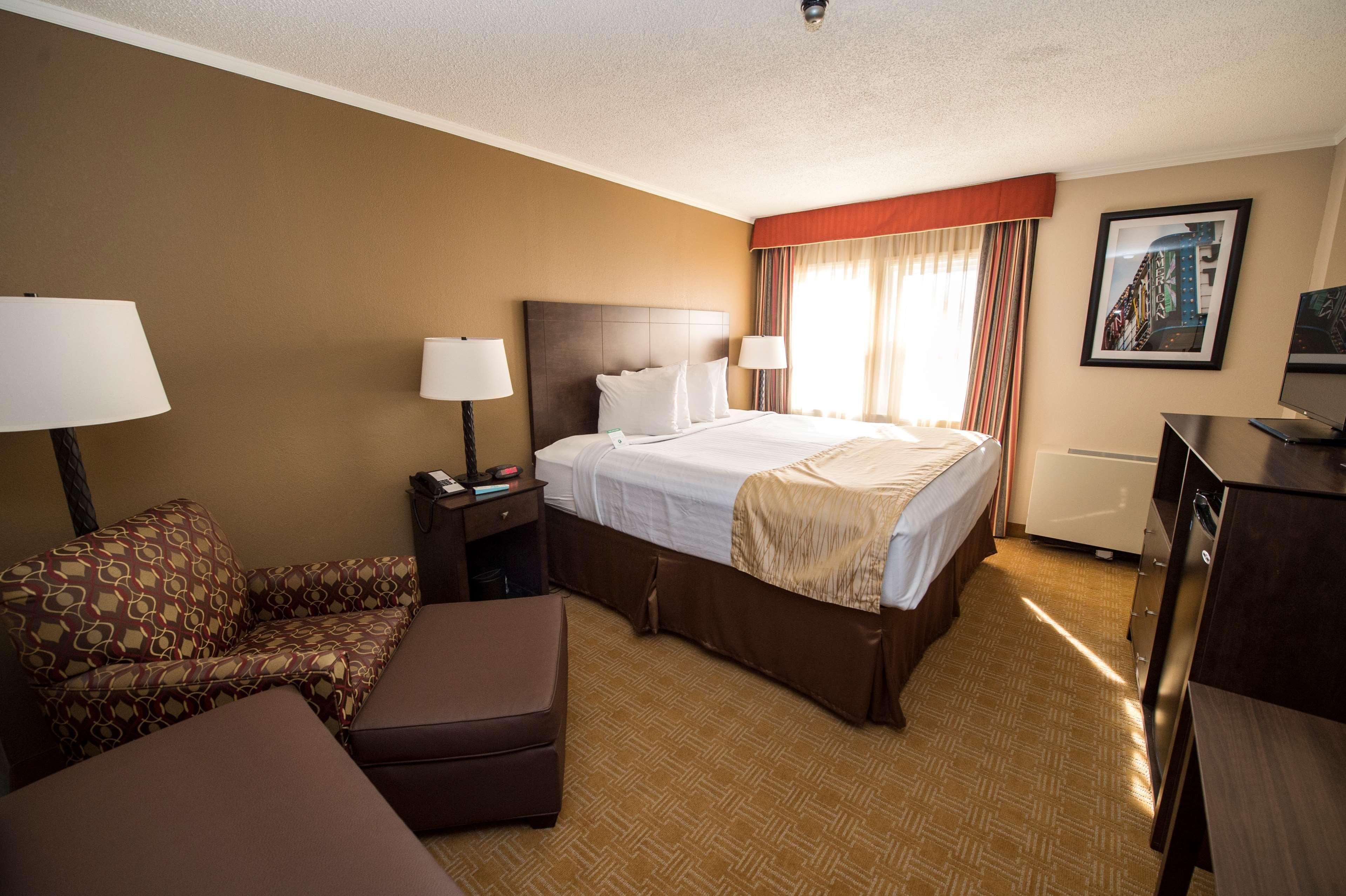 Best Western University Inn Canton Eksteriør billede